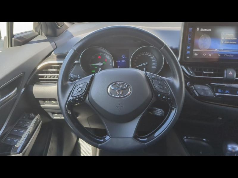 TOYOTA C-HR d’occasion à vendre à BOLLÈNE chez MMC PROVENCE (Photo 17)