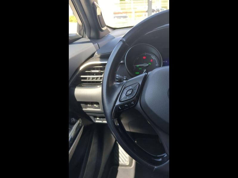 TOYOTA C-HR d’occasion à vendre à BOLLÈNE chez MMC PROVENCE (Photo 19)