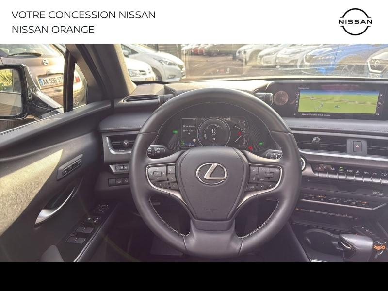 LEXUS UX d’occasion à vendre à ORANGE chez MMC PROVENCE (Photo 13)